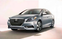 The new 2017 Hyundai Azera